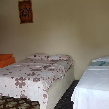 Montanita Garden Hostal Dış mekan fotoğraf