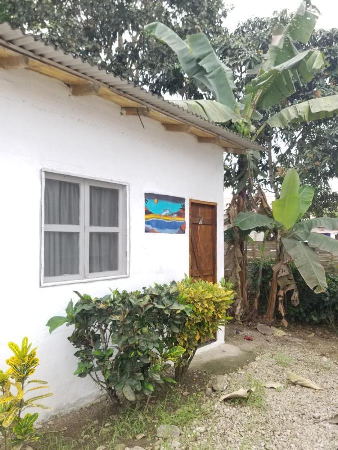 Montanita Garden Hostal Dış mekan fotoğraf