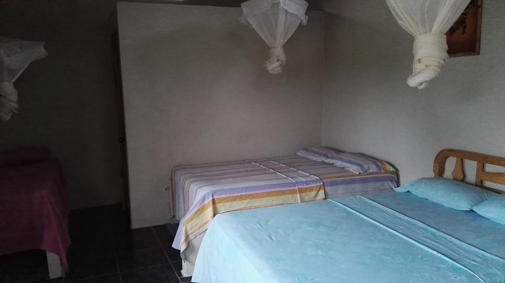 Montanita Garden Hostal Dış mekan fotoğraf