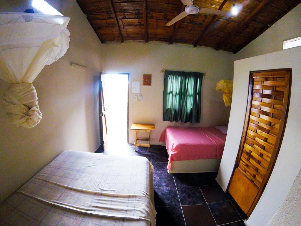 Montanita Garden Hostal Dış mekan fotoğraf