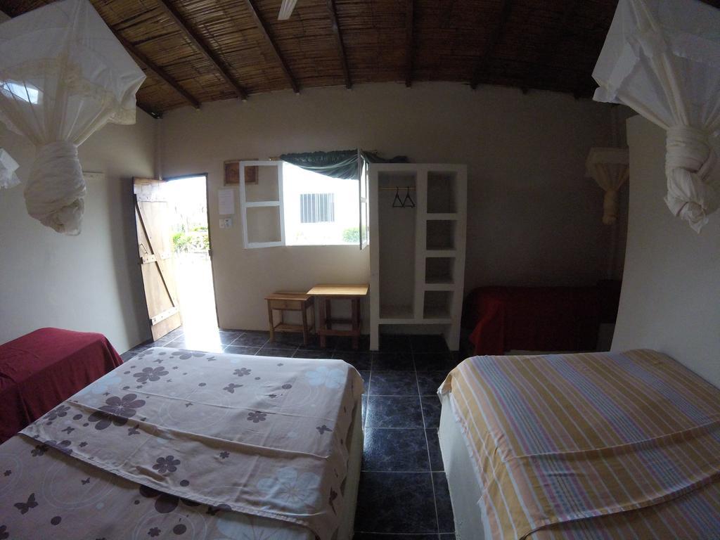 Montanita Garden Hostal Dış mekan fotoğraf